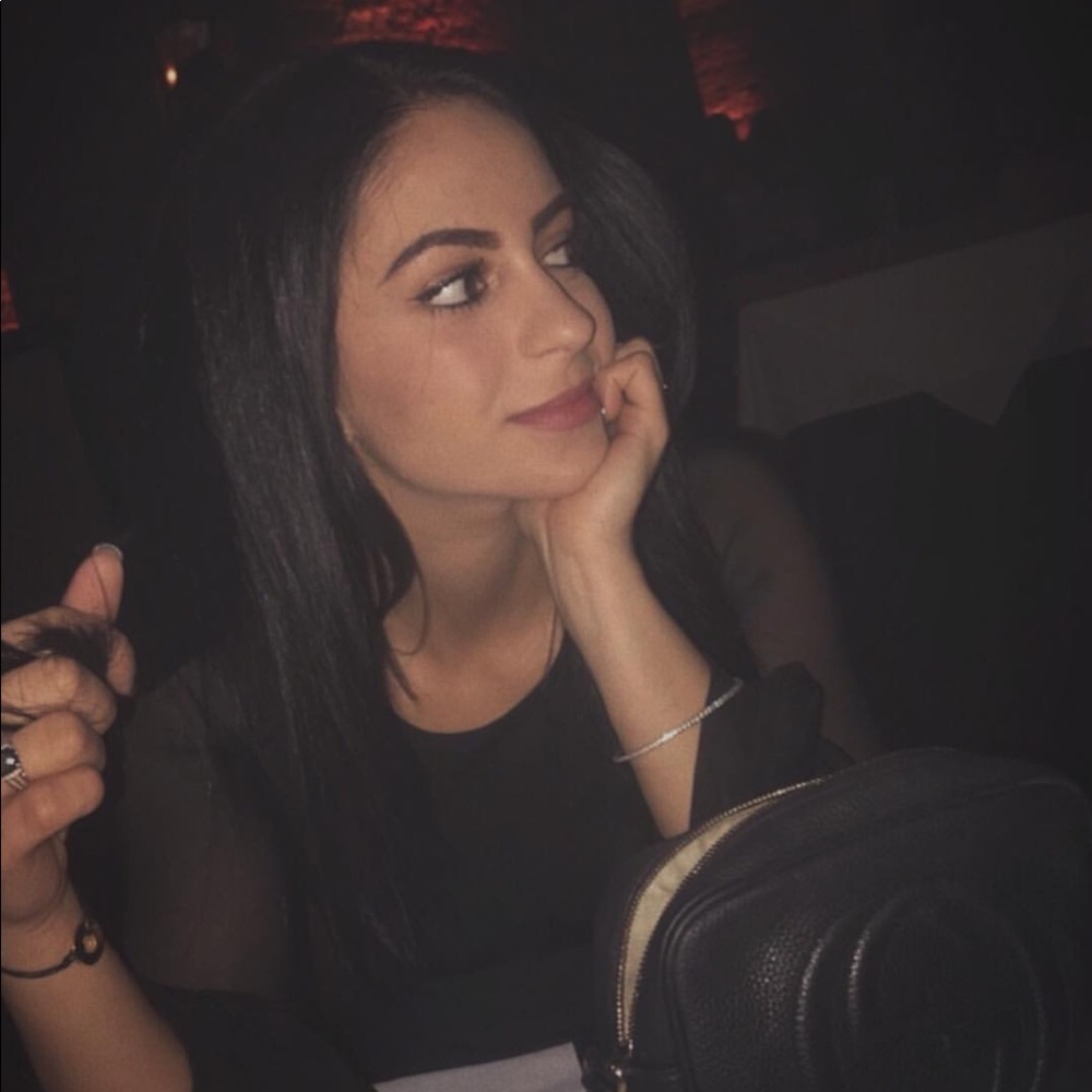 Meet your Posher, Sarah